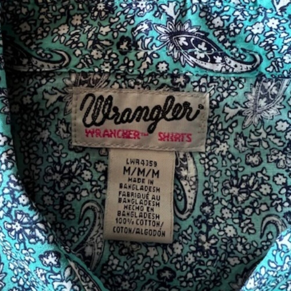 Wrangler Wrancher Blue Paisley Sleeveless Snap Button Shirt Woman's Size Medium - Picture 2 of 4